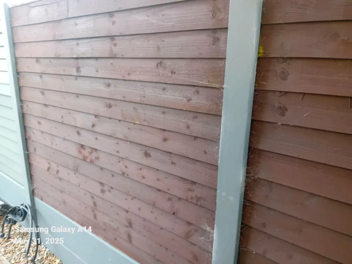Fence panels