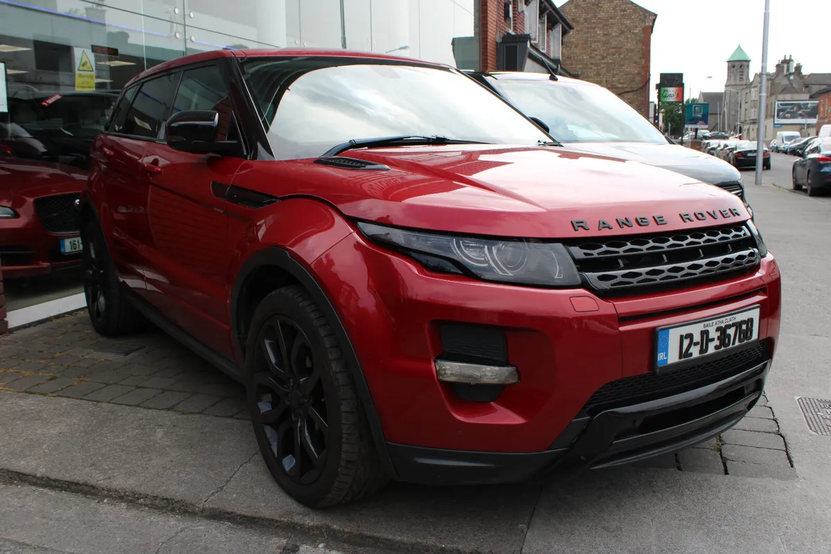 Range Rover Evoque 2.2L SD4X4 DYNAMICS **LOW KMS** - Image 1