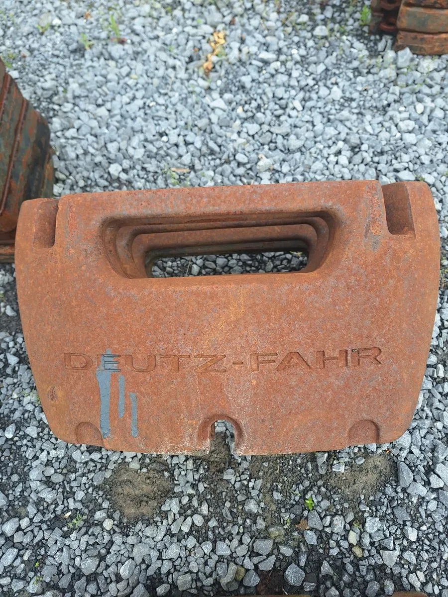Deutz-Fahr Agrotron Weights - Image 4