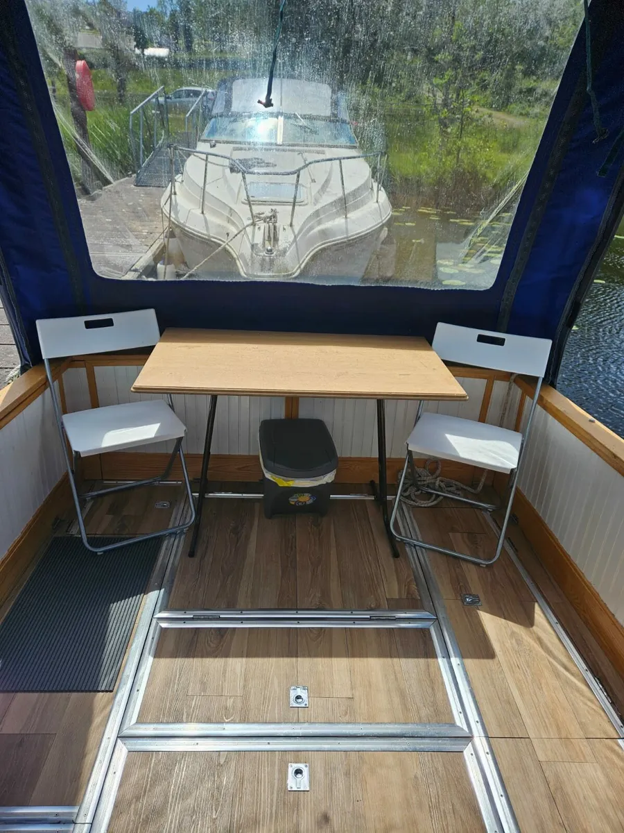 boat Seamaster 813 Cruiser Boat - Image 3