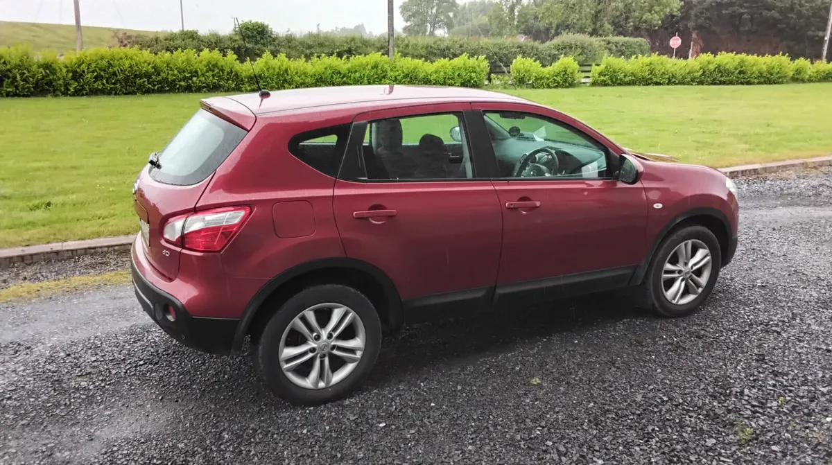 NISSAN QASHQAI 1.5 DIESEL - Image 3