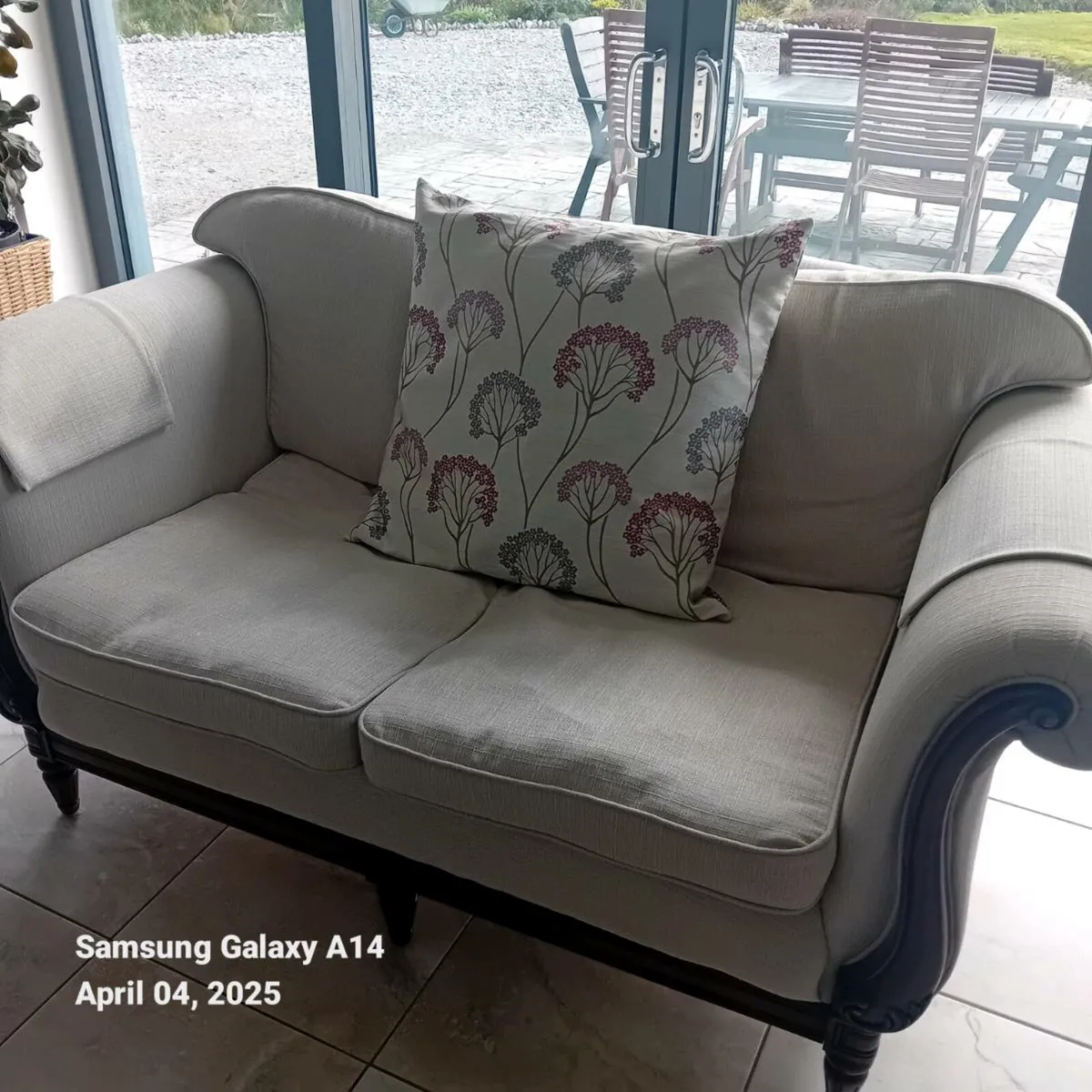 Fineline designer sofa - Image 2