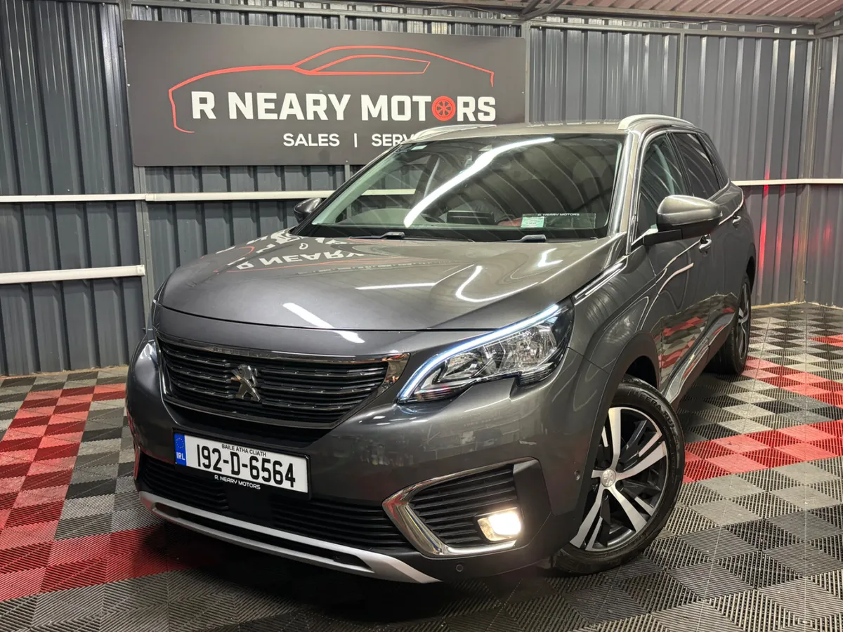 2019 192 Peugeot 5008 Allure Manual 7 Seat - Image 1