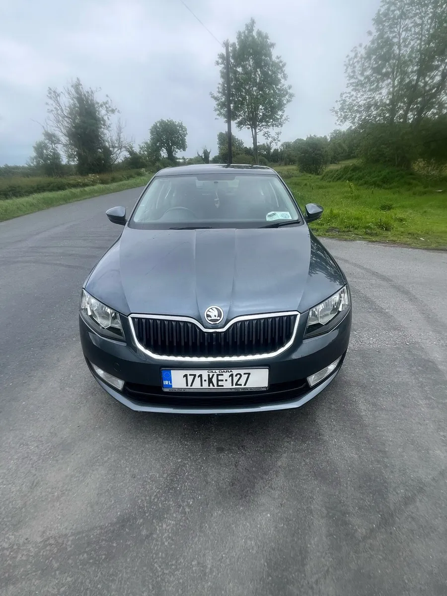 17 skoda Octavia petrol 1.2 - Image 1