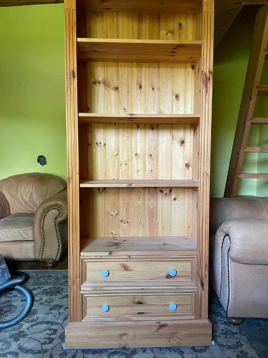2 pine bookcases/bookshelves - Image 3
