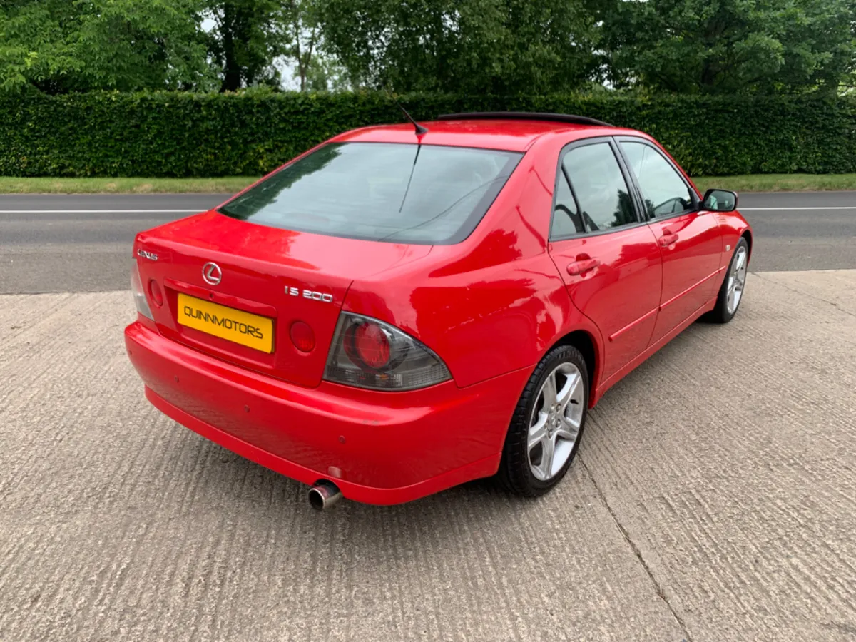 2003 LEXUS IS200 SE AUTO | BLACK LTH - ALCANTARA - Image 3