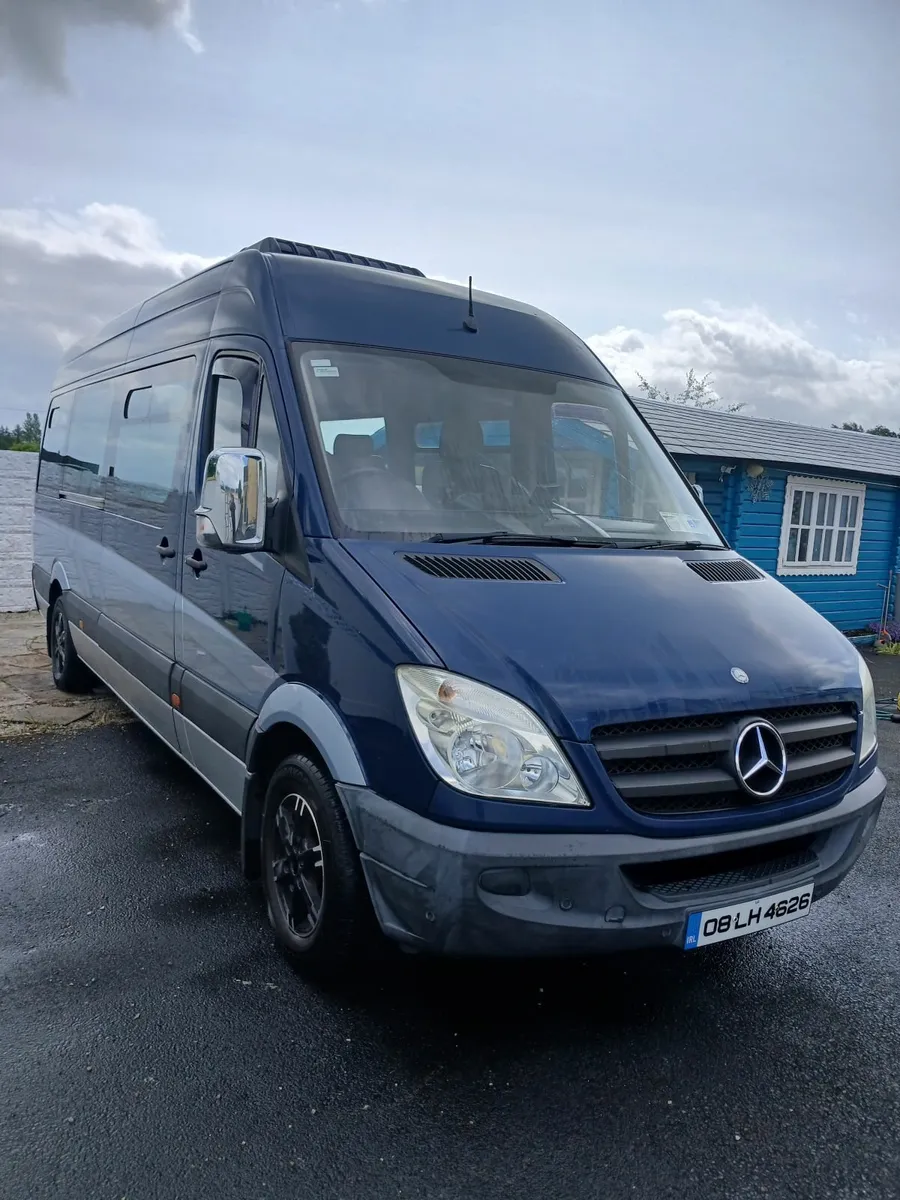 Mercedes Sprinter Camper - Image 1