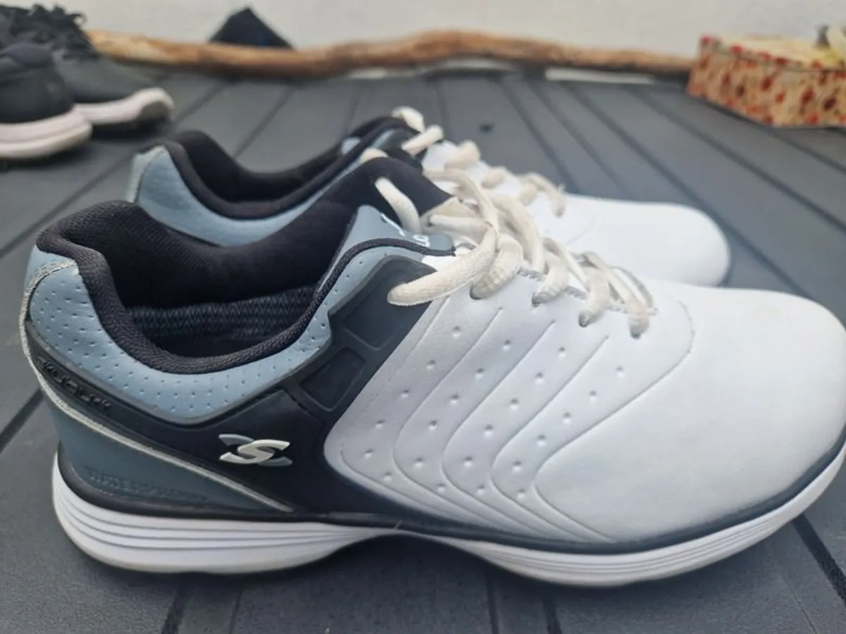 Golf shoes - Image 2