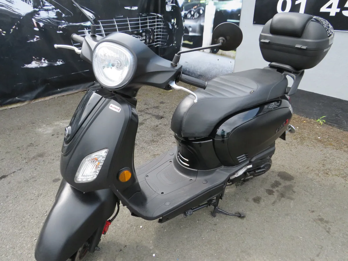 212 SYM 49 CC MOPED TAXED 10/25 - Image 1