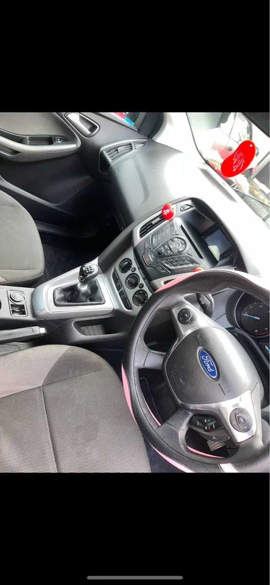 White ford focus 2012 1.6 diesel - Image 2