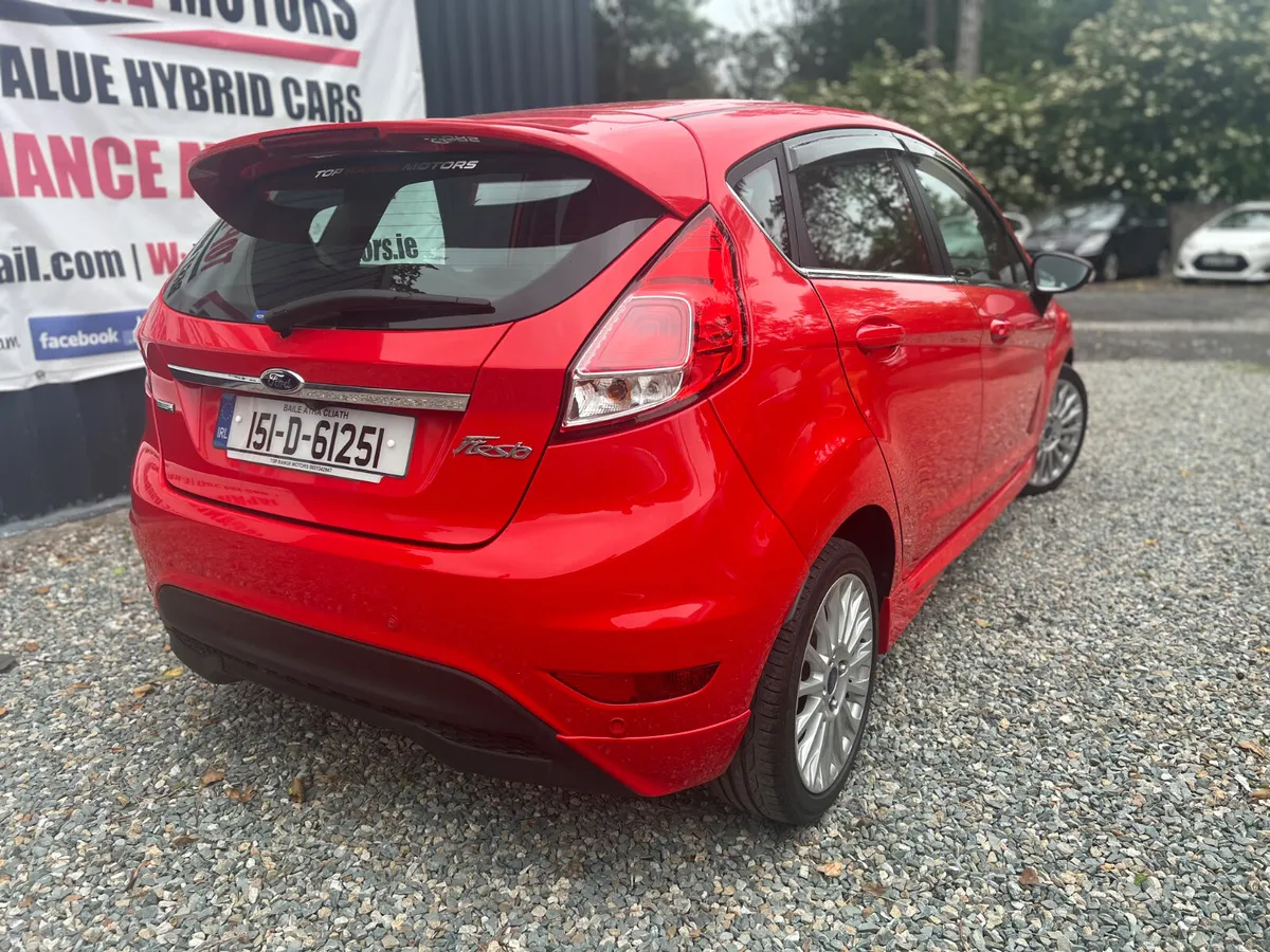 Ford Fiesta 2015 - Image 4
