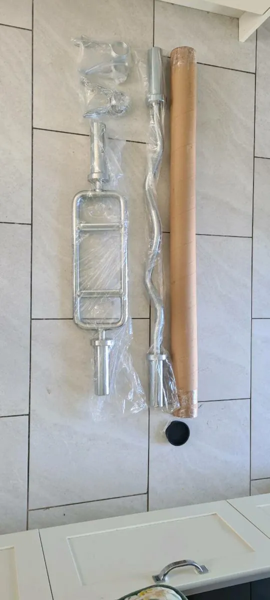 2x brand new Olympic weight lifting bars - Image 1