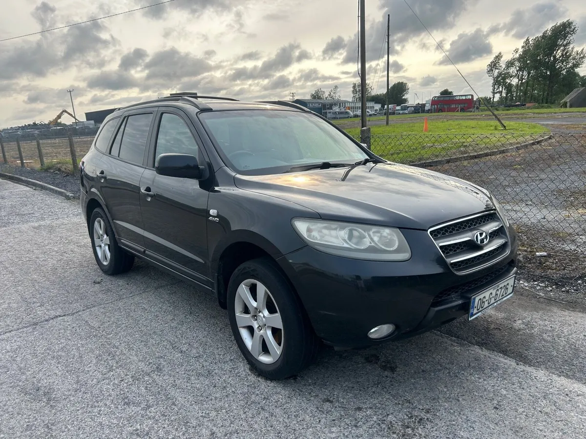 Sante Fe 7 seater Automatic Tax and NCT - Image 1