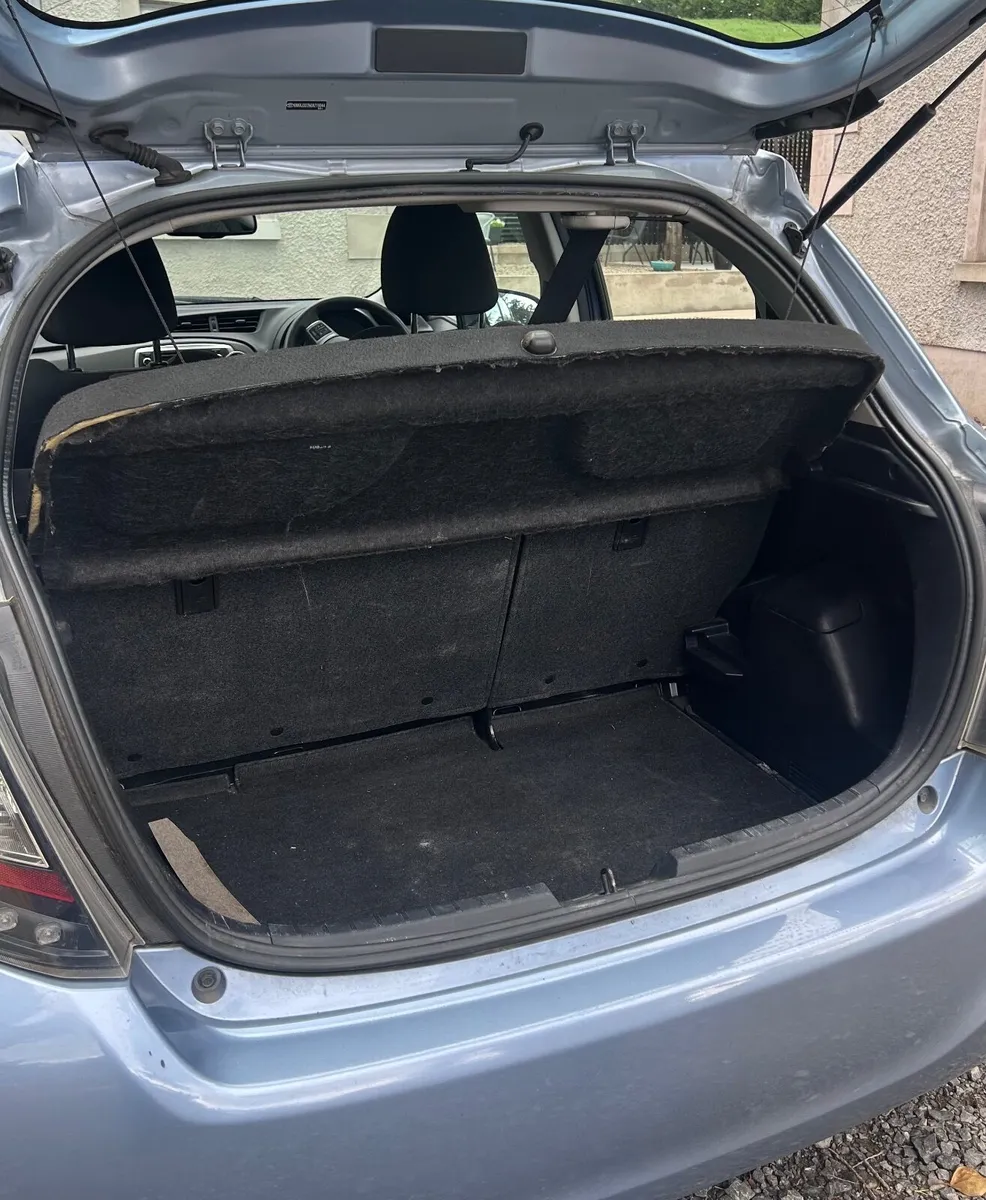 Toyota Yaris 2014 - Image 4