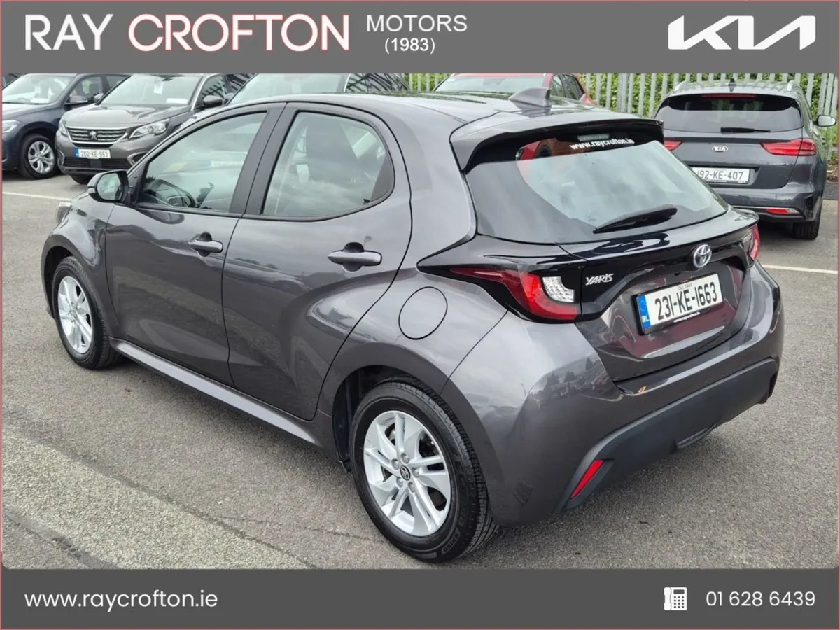 Toyota Yaris 1.5 Hybrid 5Dr Luna - Image 3