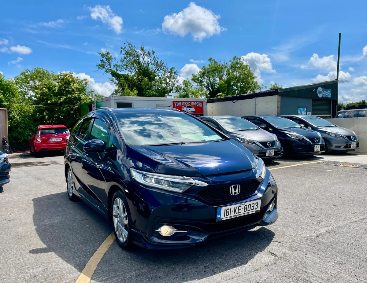 HONDA SHUTTLE 2016 (1.5, HYBRID) - Image 1