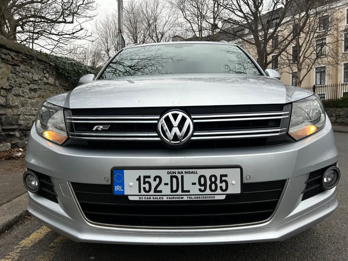 2015 VOLKSWAGEN TIGUAN R DESIGN PANORAMIC SUNROOF - Image 1
