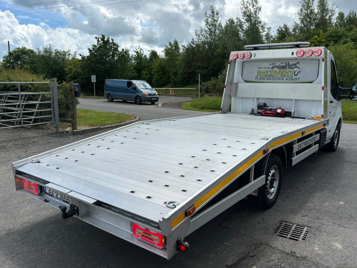 2021 212 Ford Transit Recovery Truck New Body - Image 3