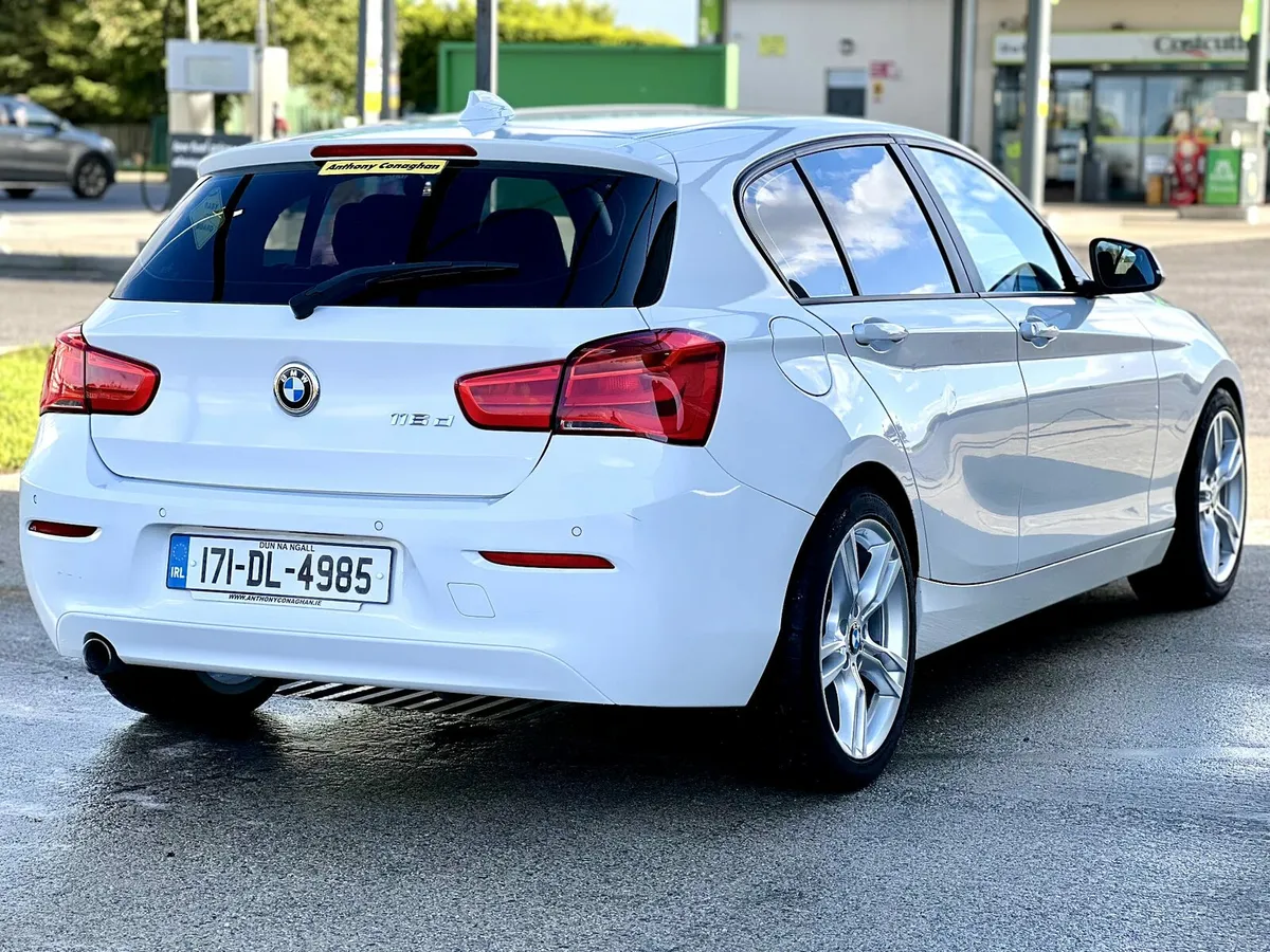 Car - Image 4