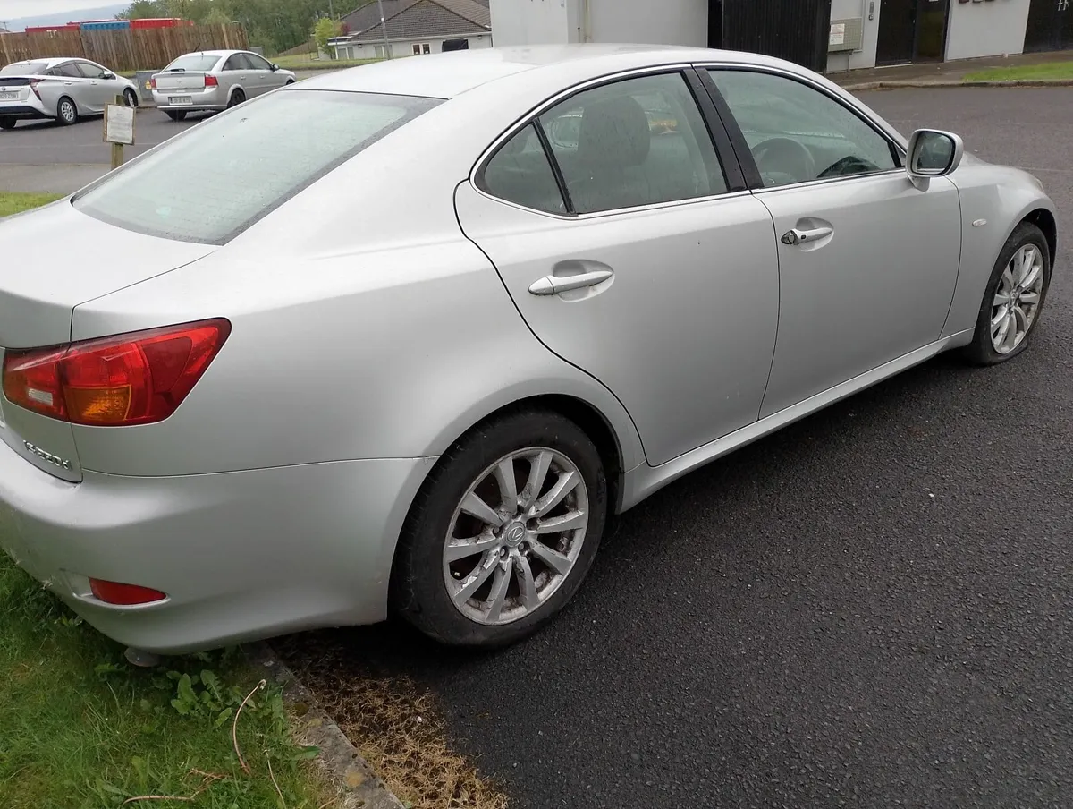 Lexus IS 2007 - Image 1