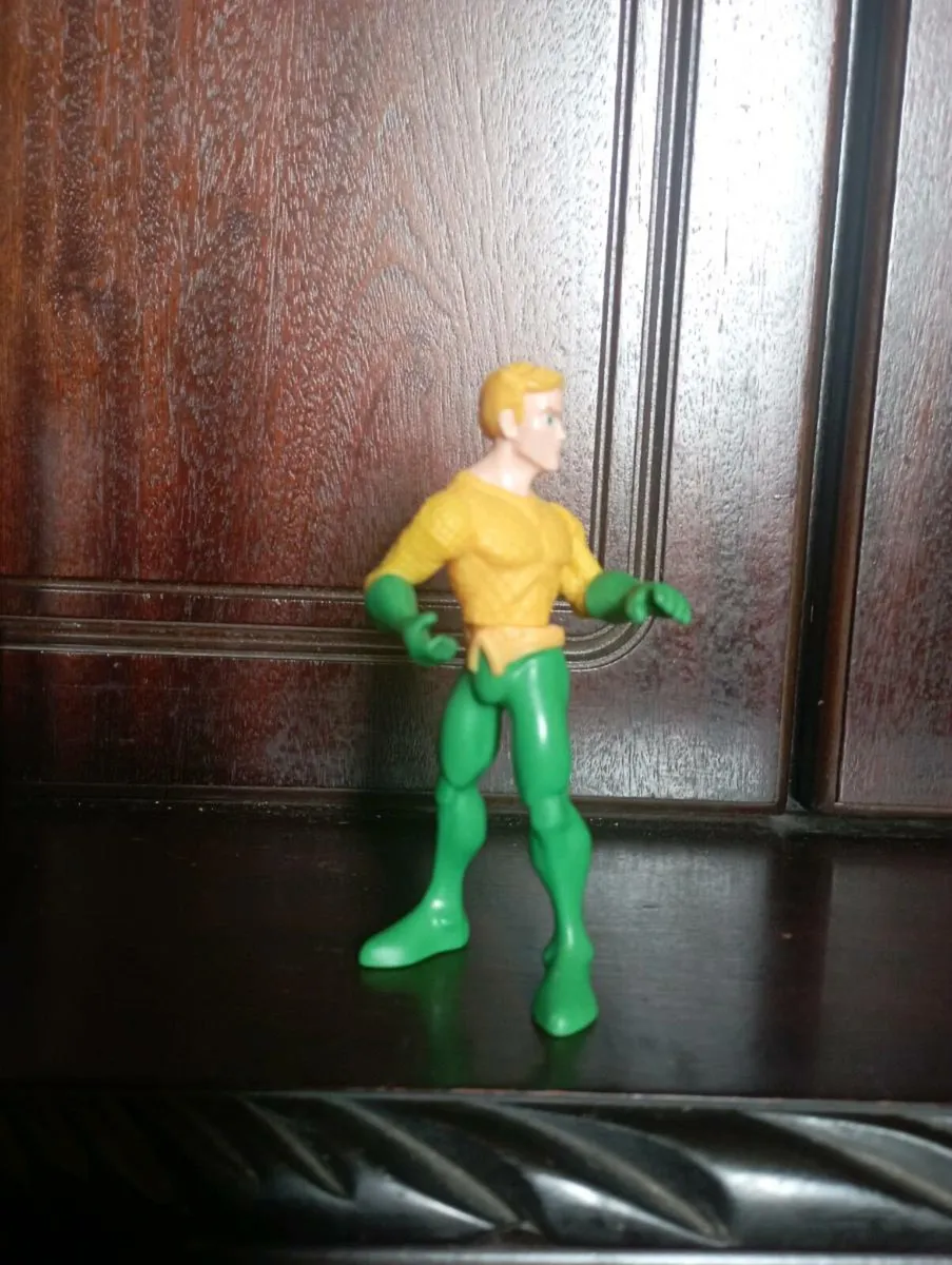 DC DIRECT AQ..UAMAN FIGURE JUSTIICE  LEAGUE - Image 4