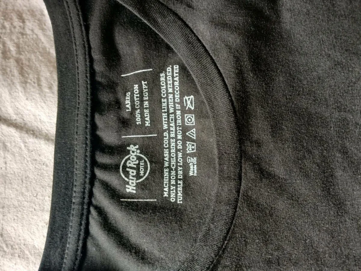 Hard Rock T shirt - Image 4