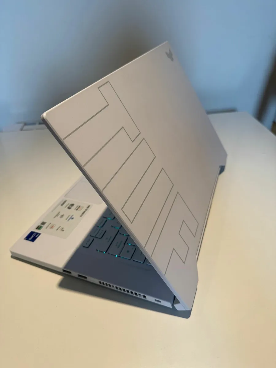 Gaming Laptop - Image 3