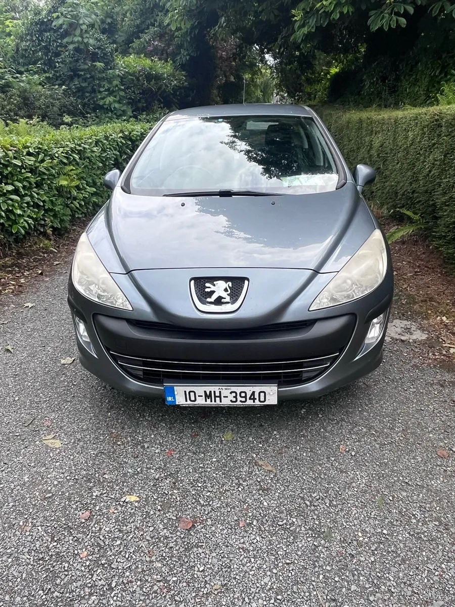 Peugeot 308 - Image 1