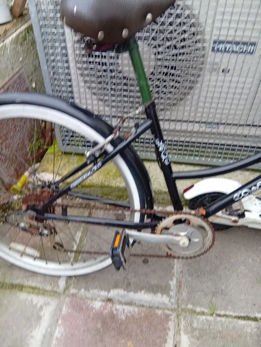 Bike - Image 3