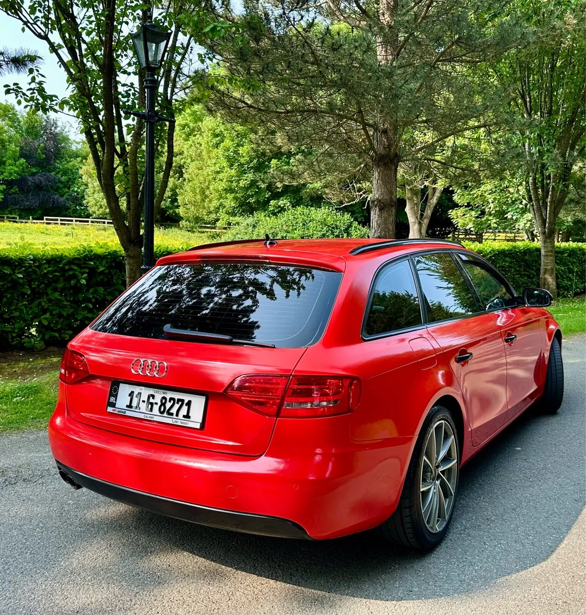€3,850 2011 Audi A4 Estate Sport 2.0 TDi Imola Red - Image 3