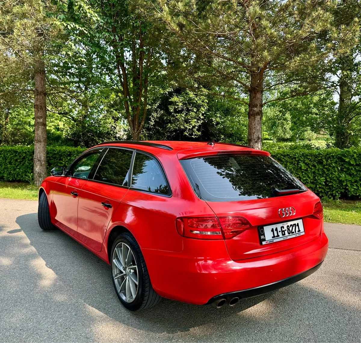 €3,850 2011 Audi A4 Estate Sport 2.0 TDi Imola Red - Image 4