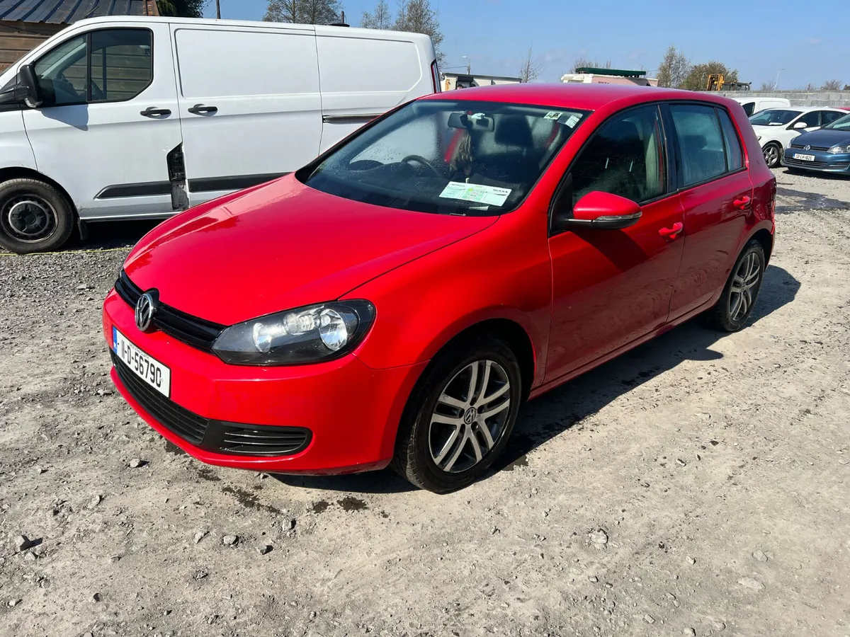 2011 Vw Golf 1.6 Tdi Drive Away - Image 2