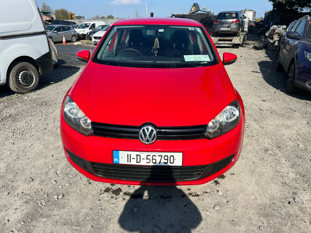 2011 Vw Golf 1.6 Tdi Drive Away - Image 3