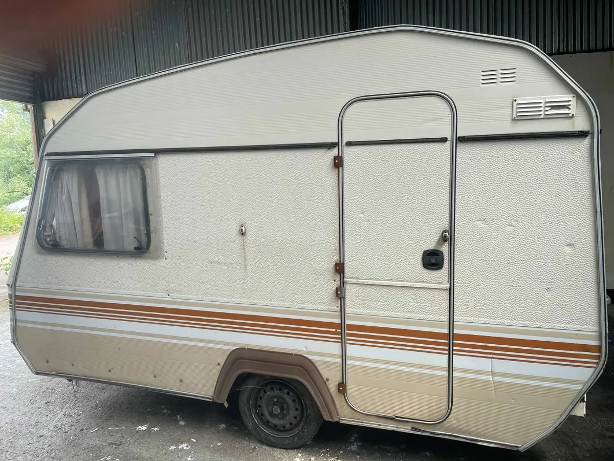 Caravan - Image 3