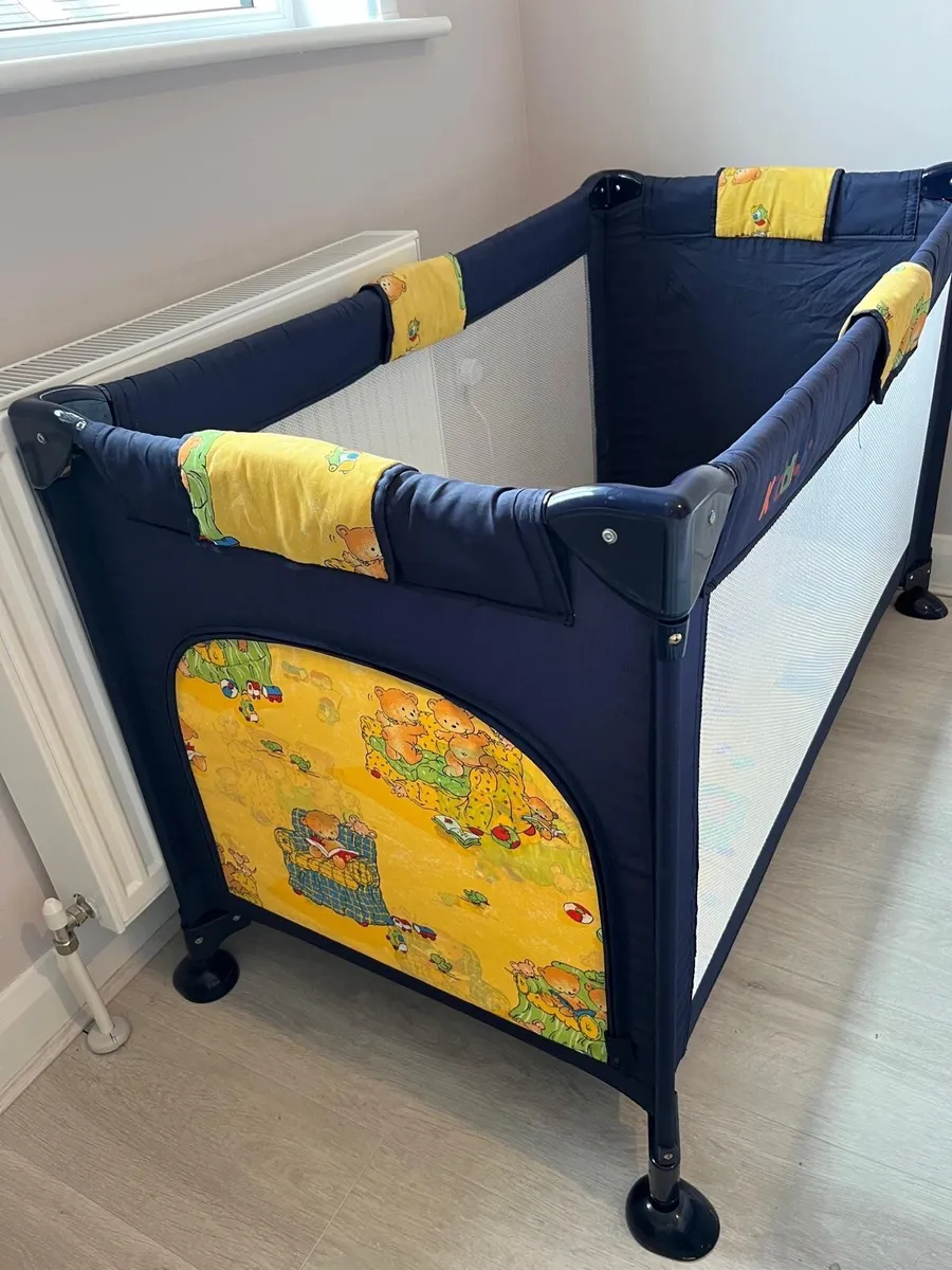 Crib - Image 1