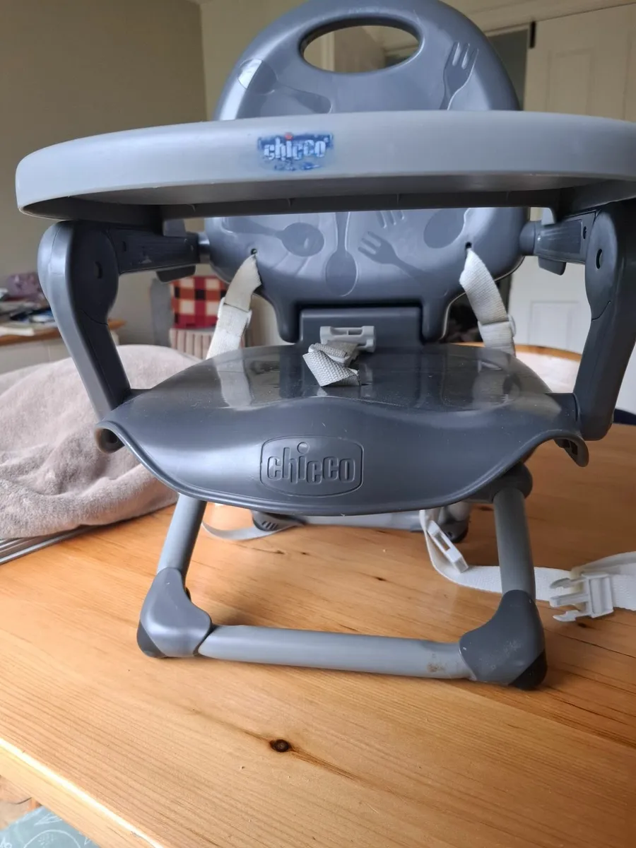 High chair - Image 2