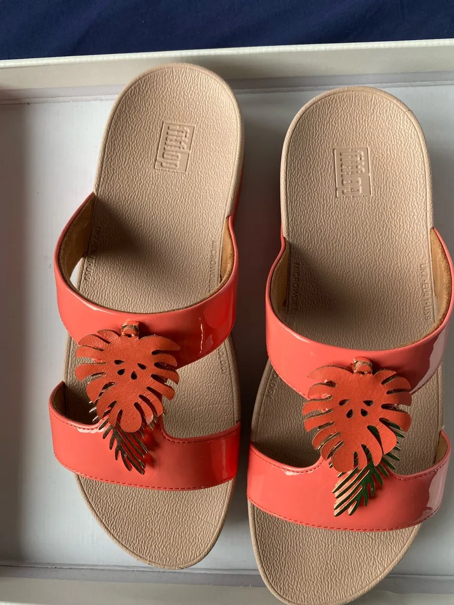 Ladies sandals - Image 2