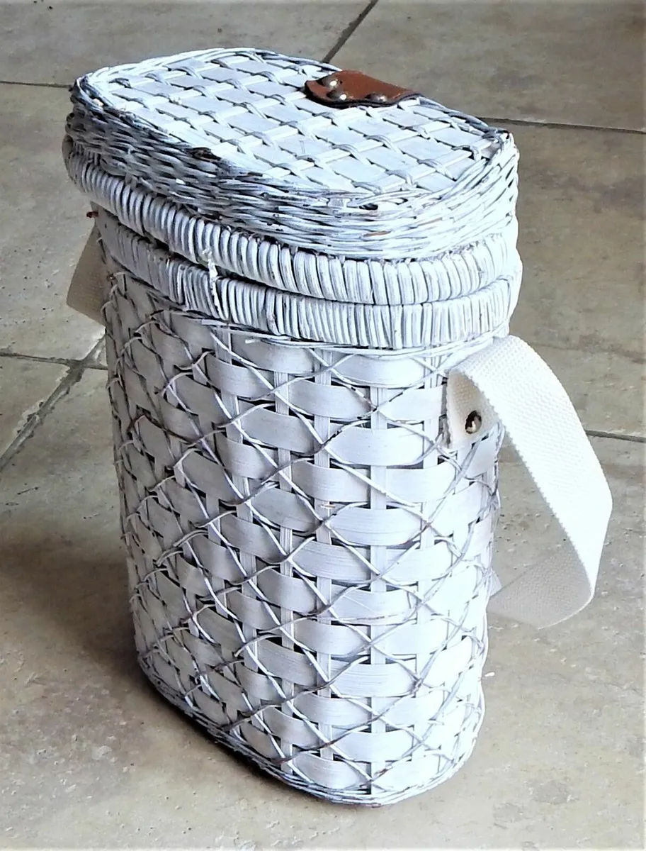 Wicker 2 Bottle Lined Cooler Case - Image 2