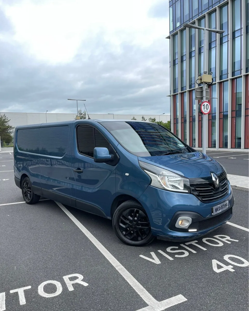 Renault Traffic Sport LWB 145BHP High spec - Image 1