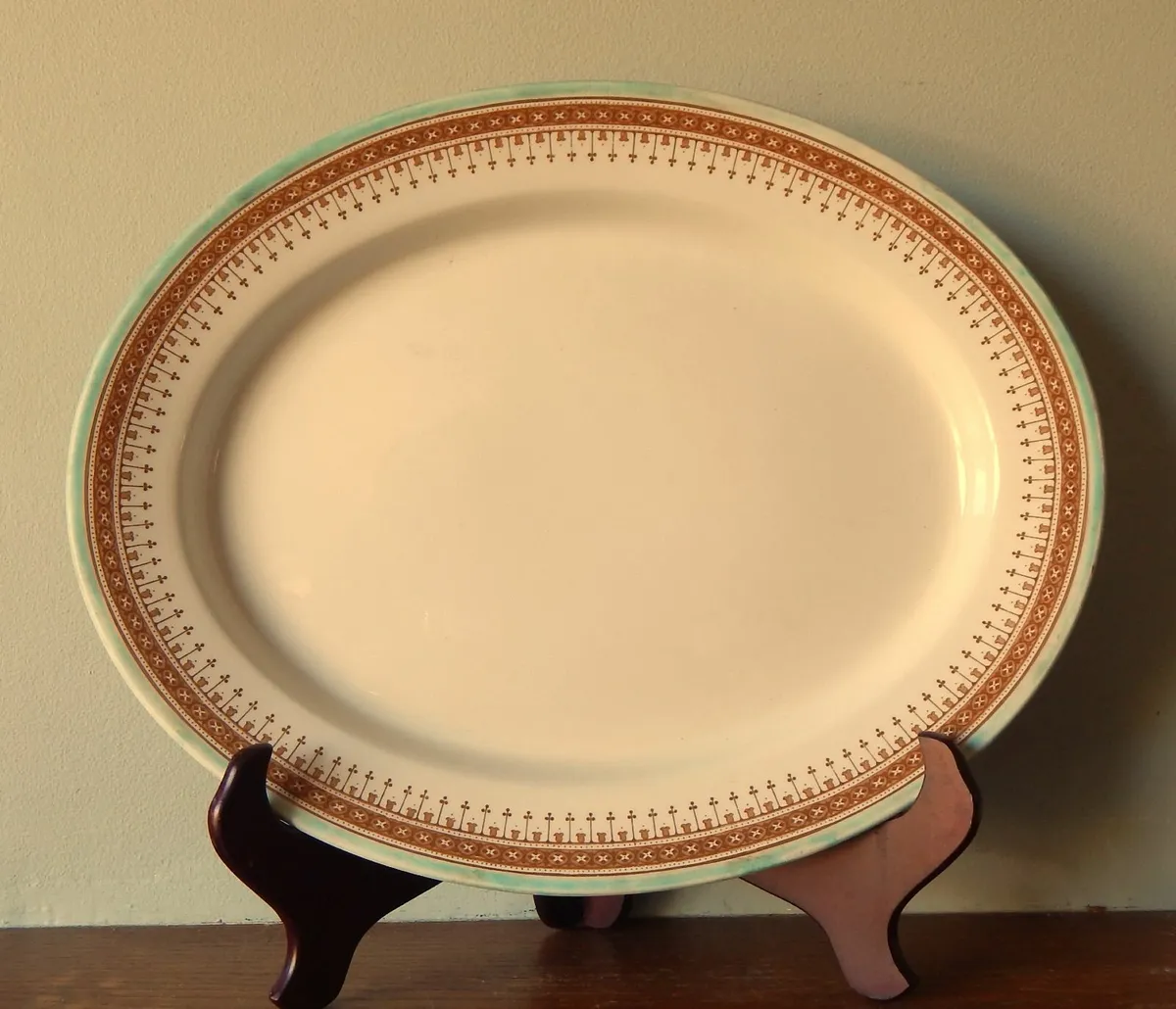 Royal Worcester Vitreous Serving Platter - Image 1