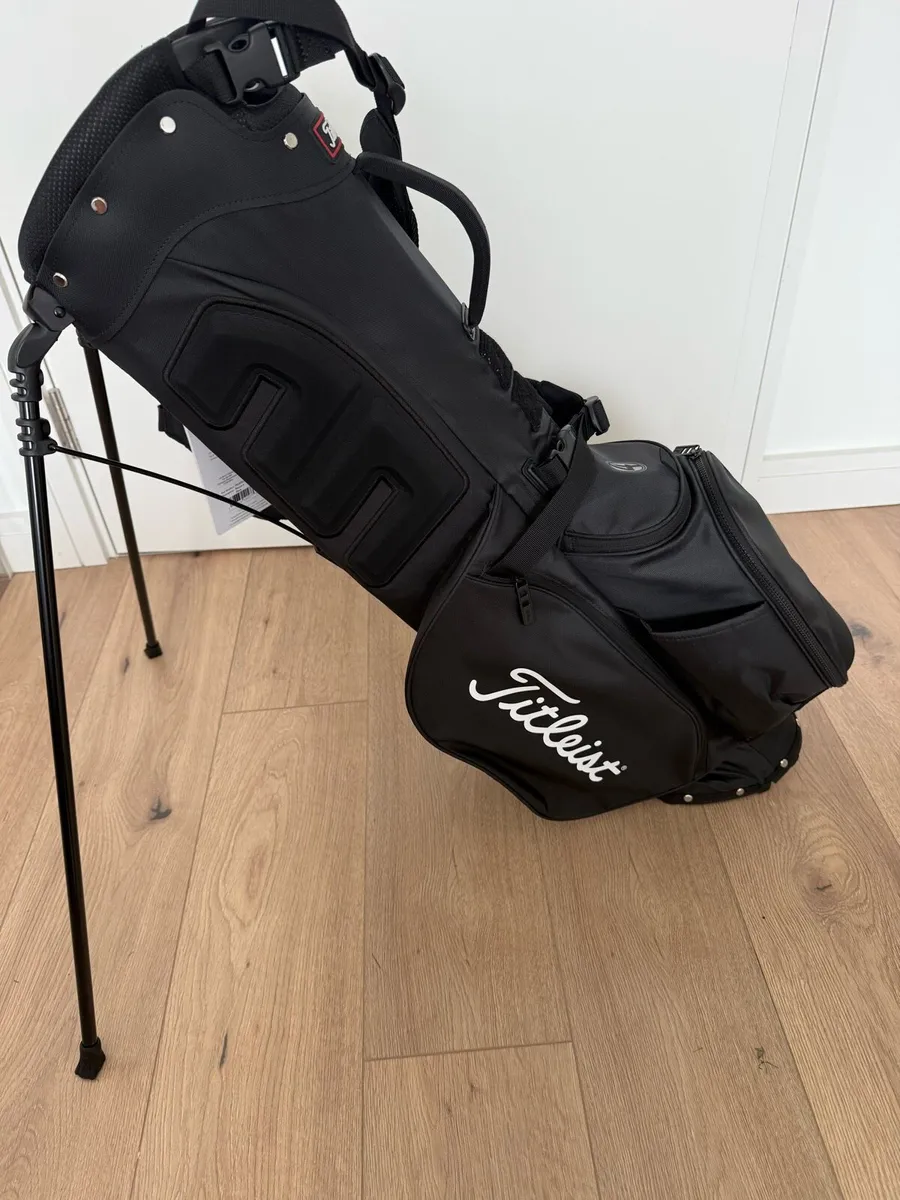Titleist Players 4 Stand Bag (Brand New) - Image 4