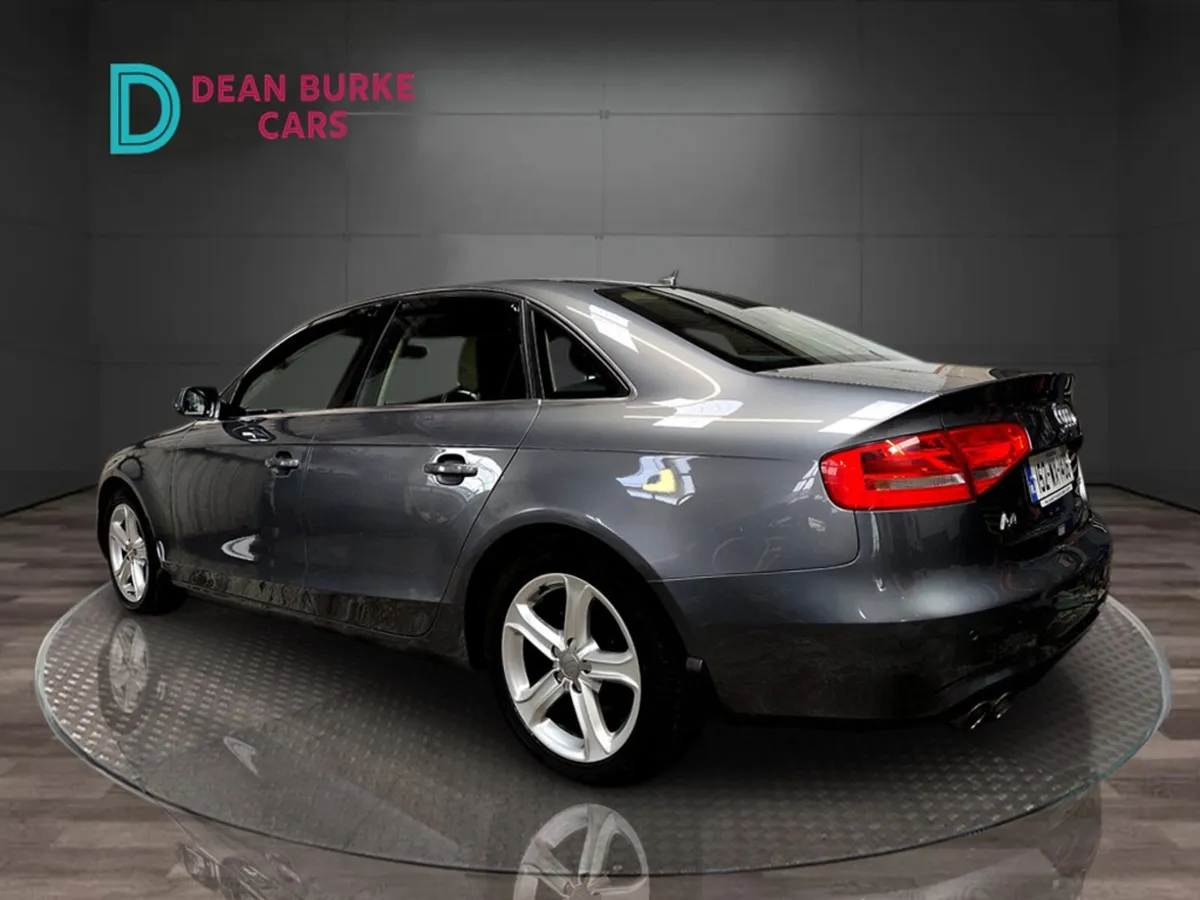 Audi A4 2015 - Image 3