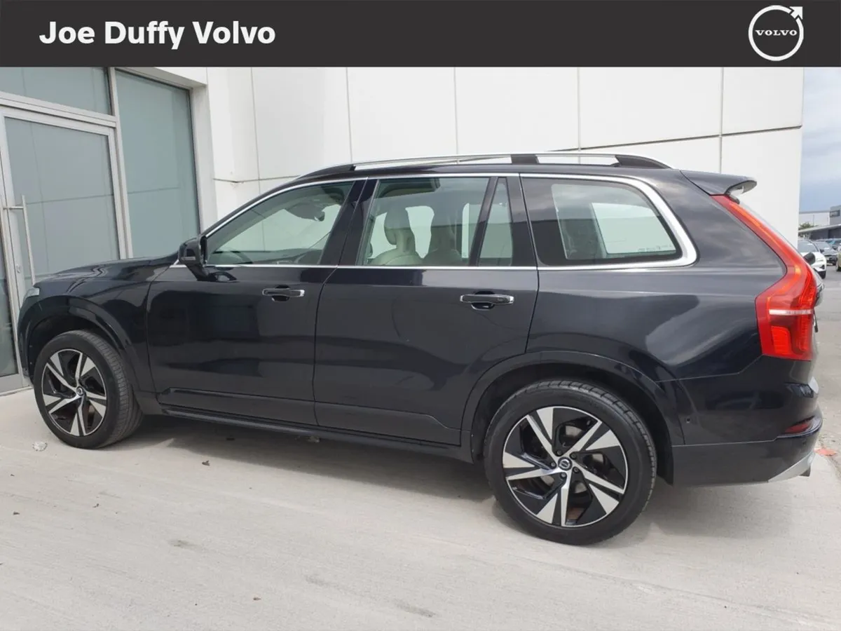 Volvo XC90 T5 (250hp) AWD Momentum Geartronic - Image 4
