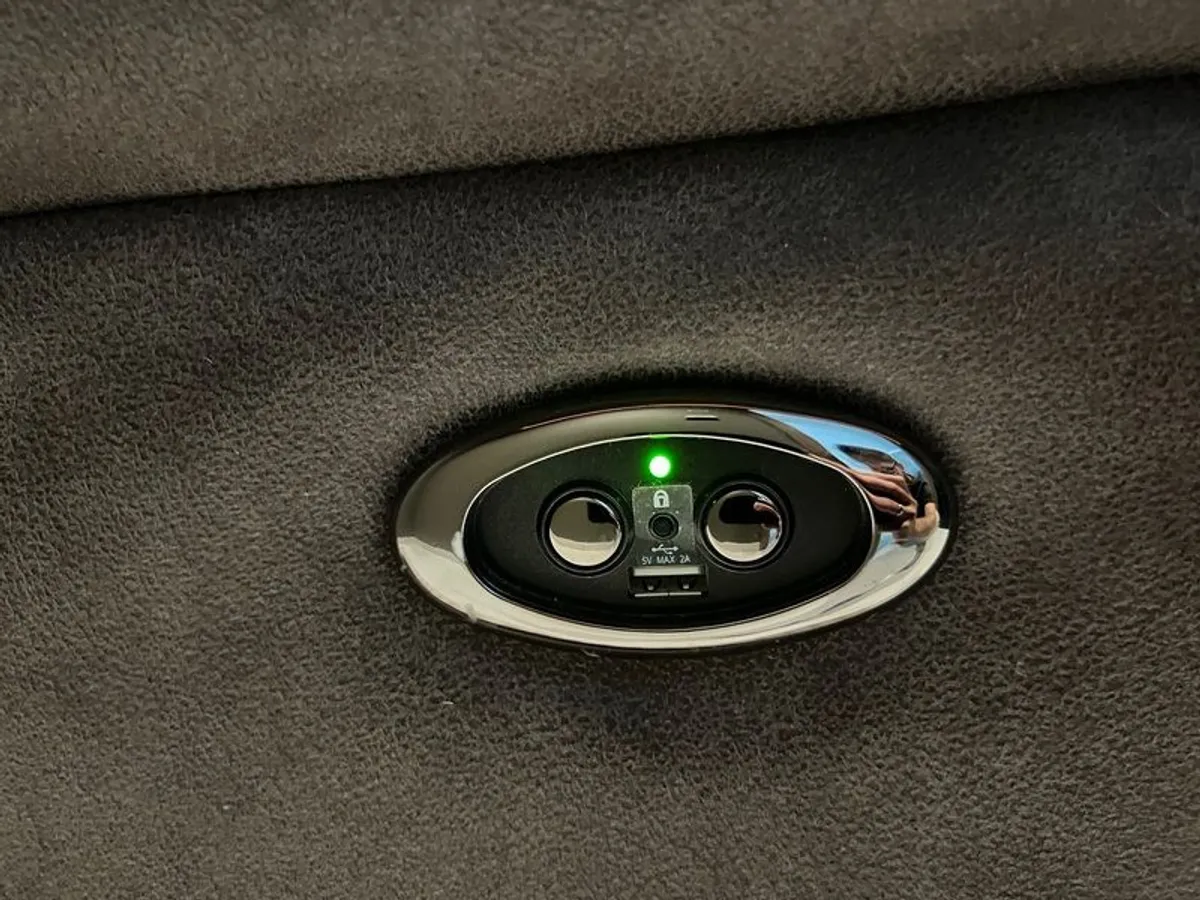 DFS electric reclining sofa - Image 4