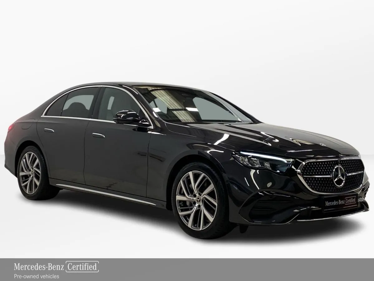 Mercedes-Benz E-Class E 300 e AMG Line Plus - Image 4