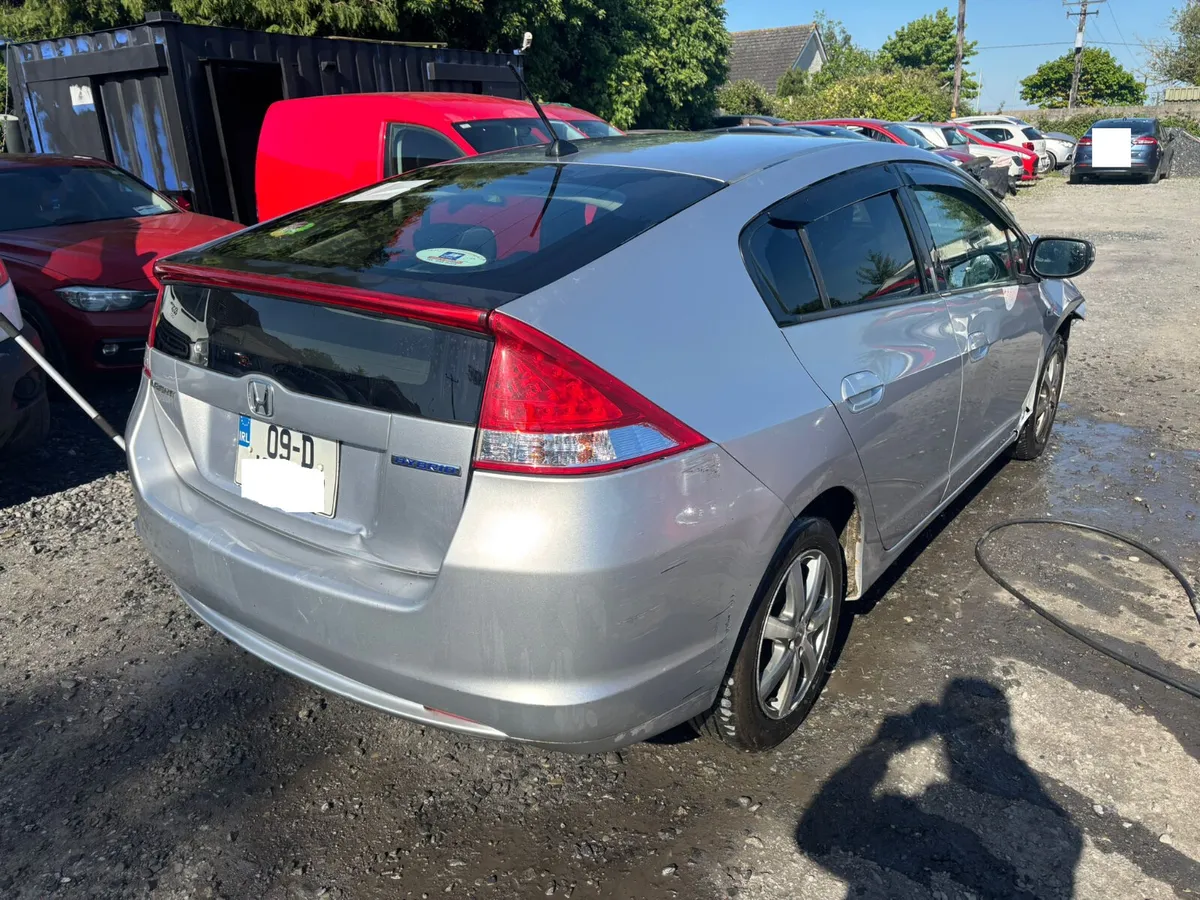 2009 Honda Insight Hybrid Automatic - Image 4