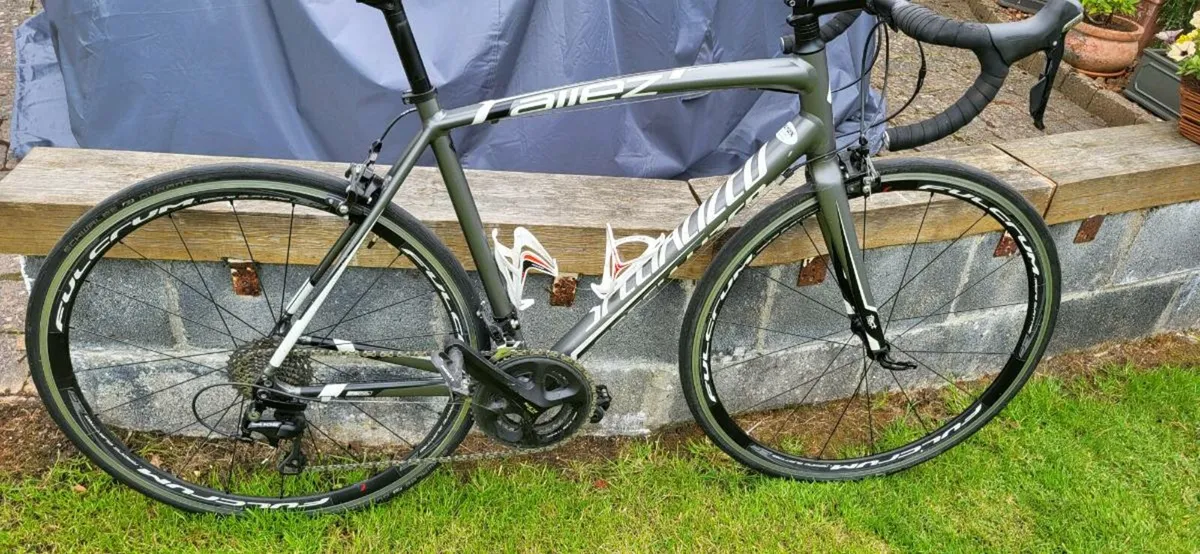 Road bike - Image 2