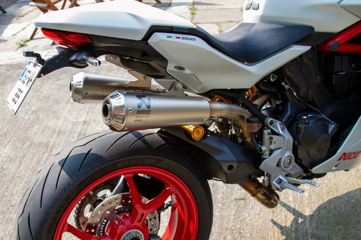 Ducati Supersport 950 S - Image 4