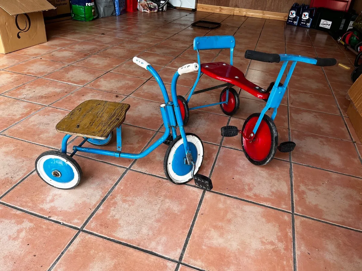Vintage children’s tricycles - Image 1