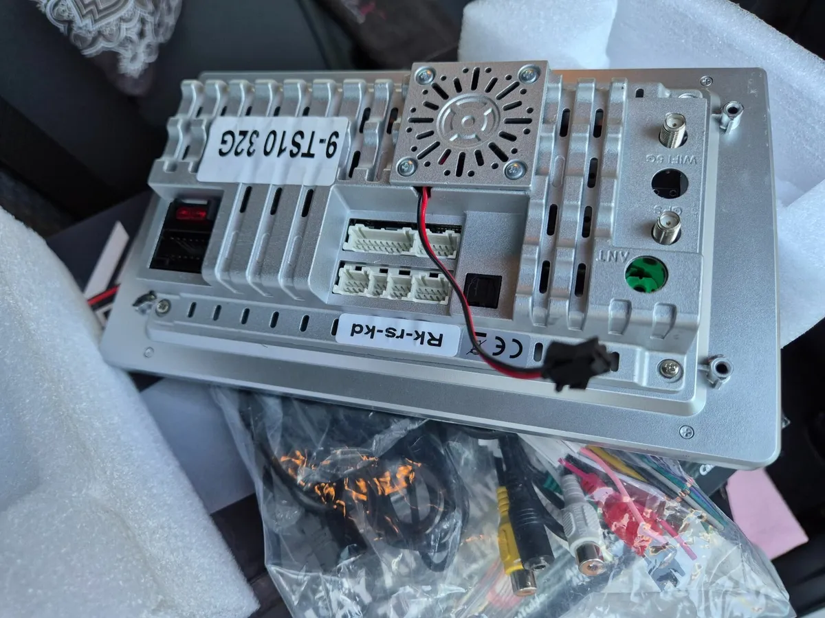 Radio King for Toyota Auris (equivalent) - Image 3